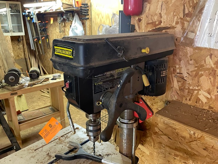 #7136-•-central-machinery-drill-press-image-4