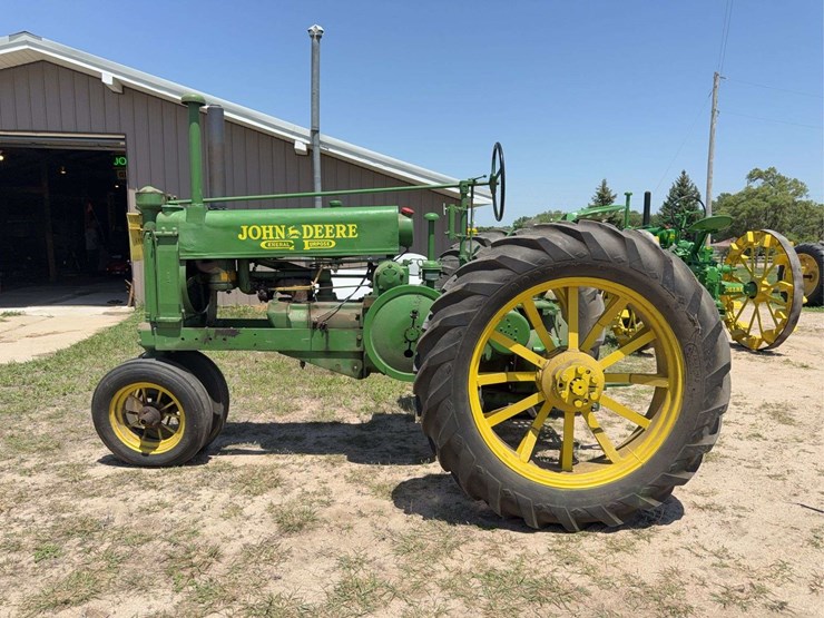 john-deere-model-a-image-3