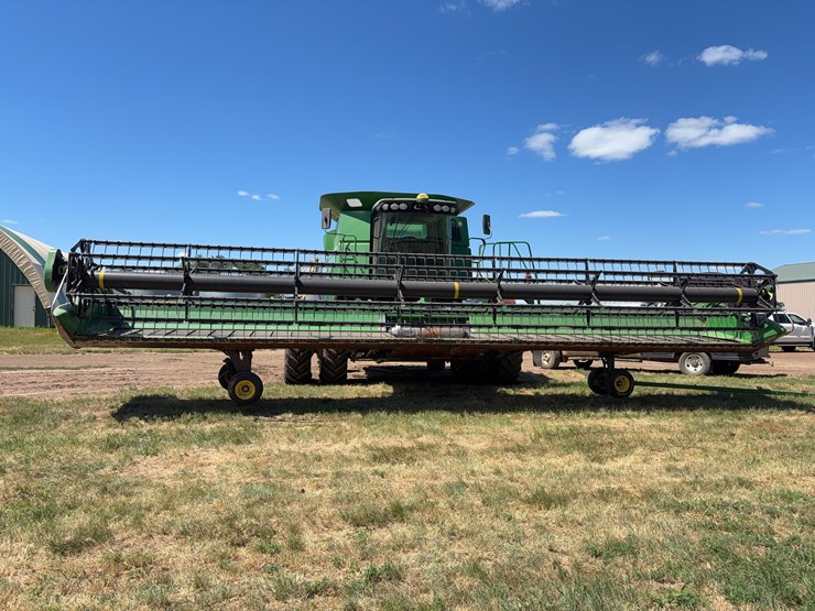 2014-john-deere-635d-image-6