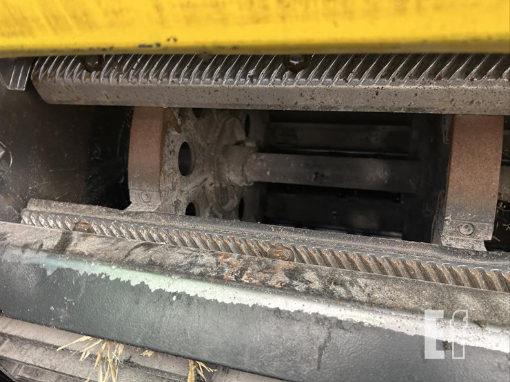 2013-new-holland-cx8080-image-69