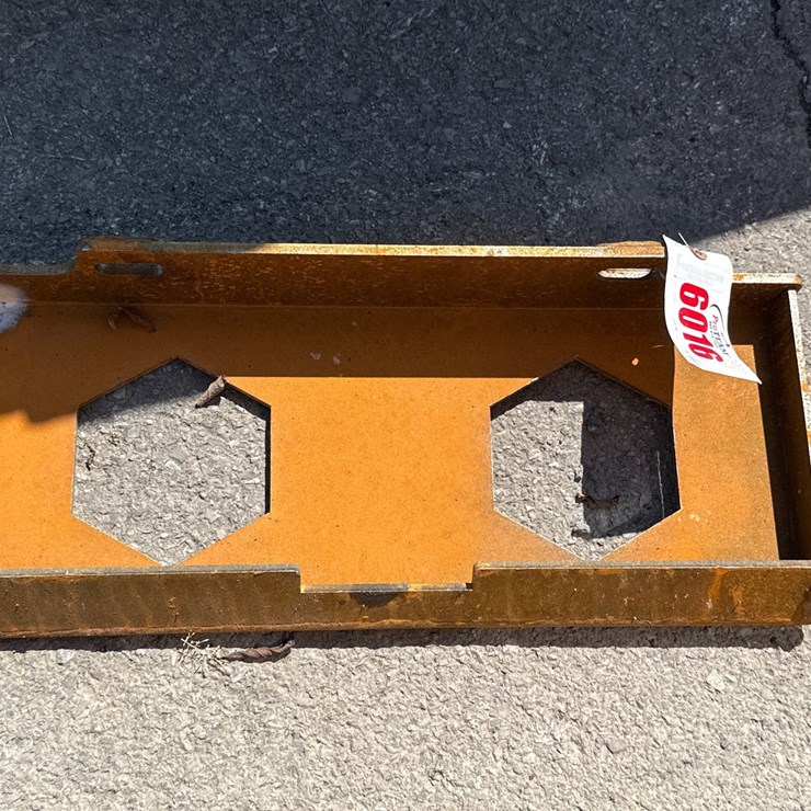 #6016 • DINGO WELD ON PLATE