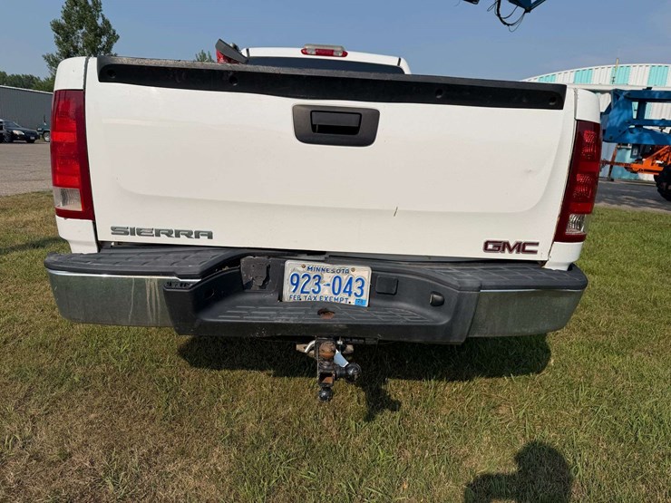2008-gmc-sierra-1500-image-32