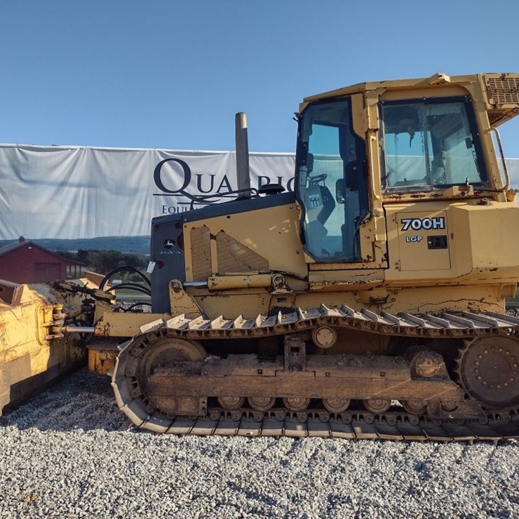 DEERE 700H LGP