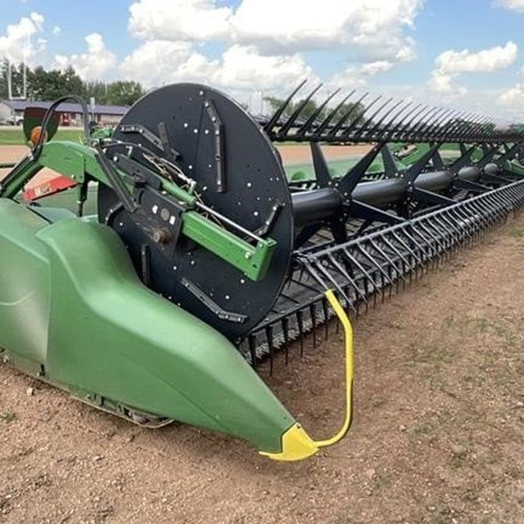 2019 JOHN DEERE 745FD