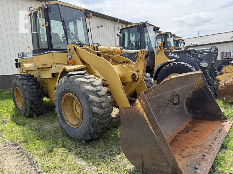 2019-deere-524l-image-3