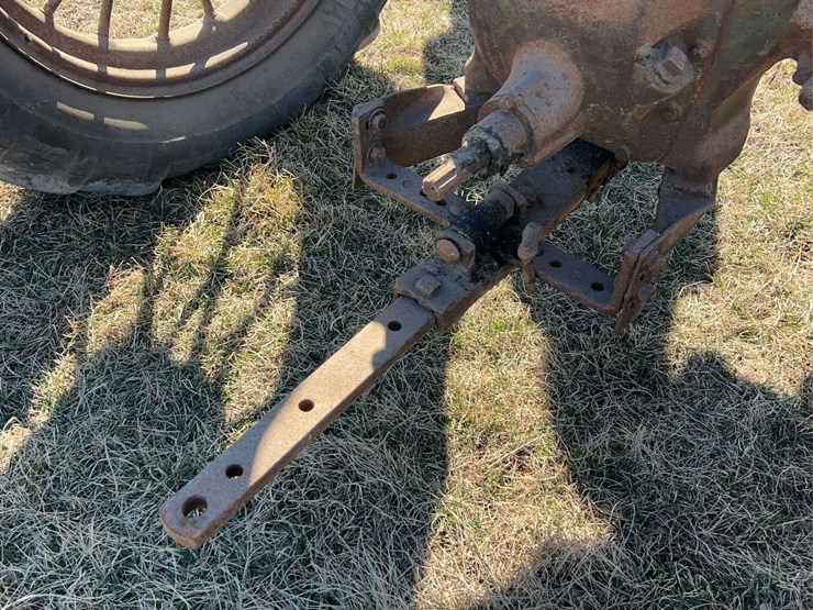 john-deere-model-b-image-30