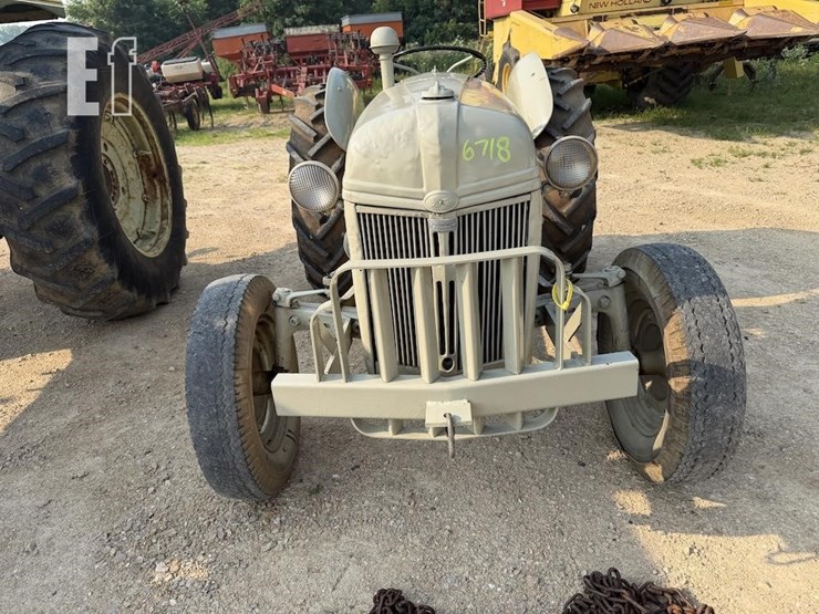 ford-8n-image-2