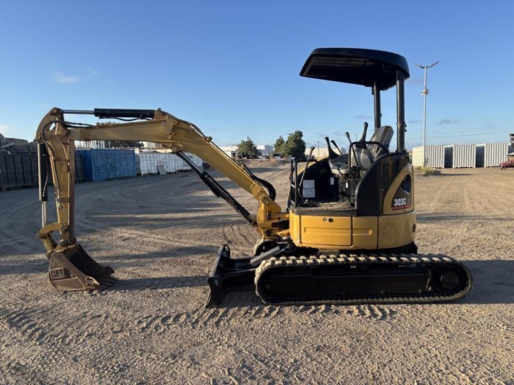 2007-caterpillar-303c-cr-image-5