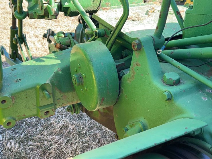 john-deere-50-image-29