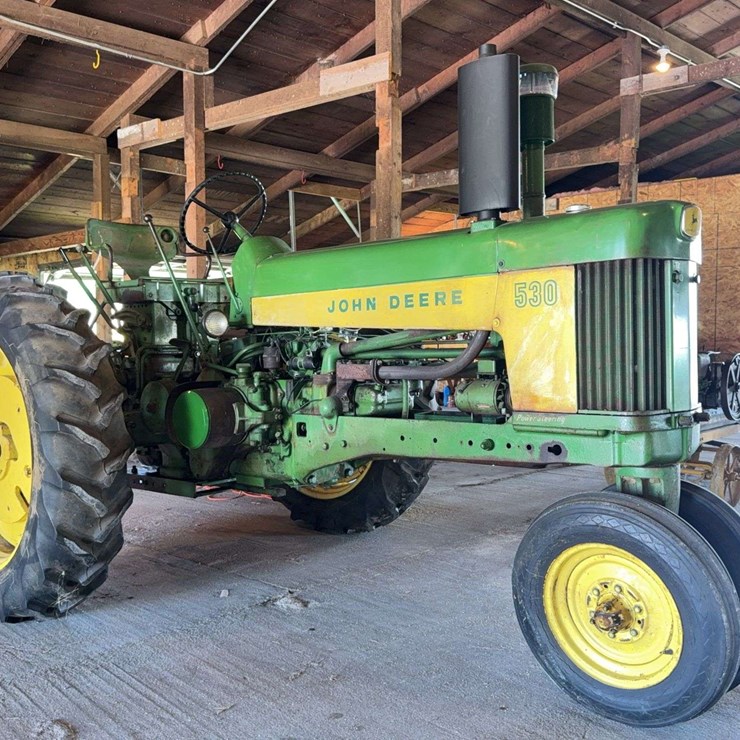 JOHN DEERE 530