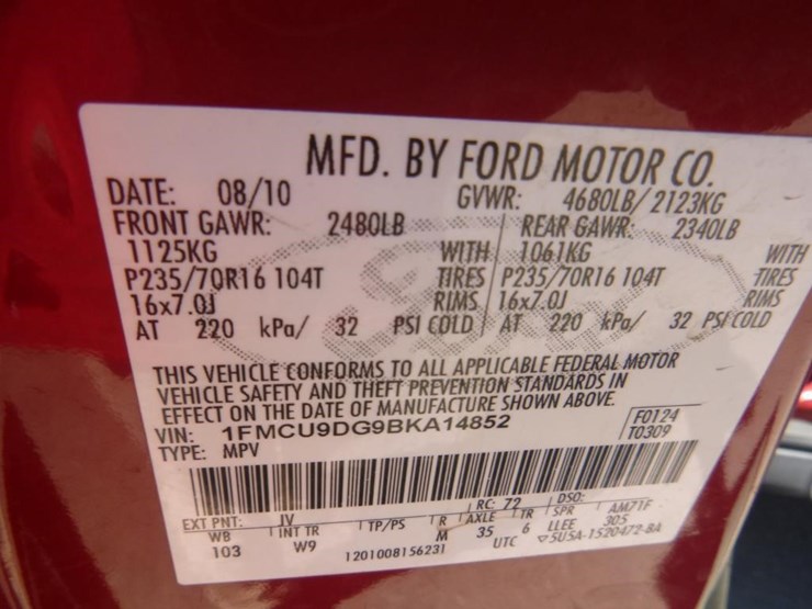2011-ford-escape-image-16