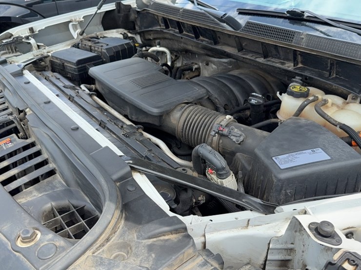 2021-chevrolet-1500-image-22