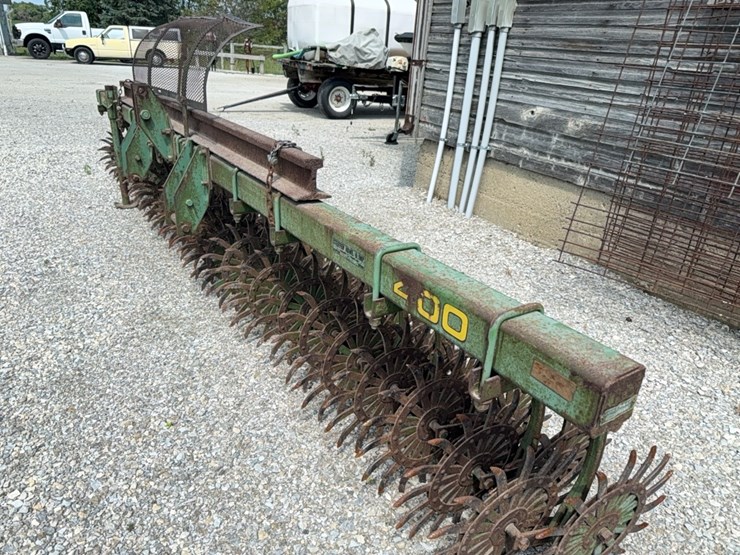 400-john-deere-400-image-12