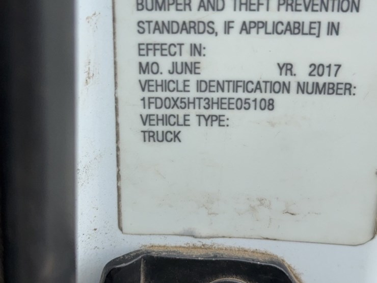 2017-ford-f550-image-17