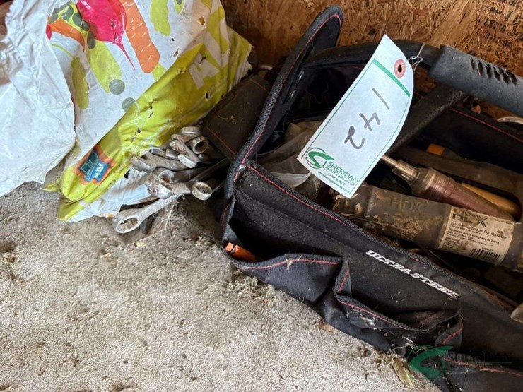 tool-bag-and-contents-of-tools-image-2