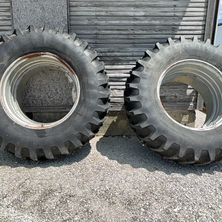 Firestone 20.8R38 T-rail duals