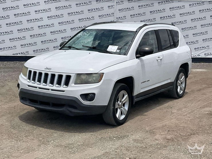 2016-jeep-compass-image-1