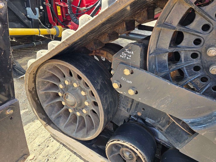 2013-case-ih-8230-image-87