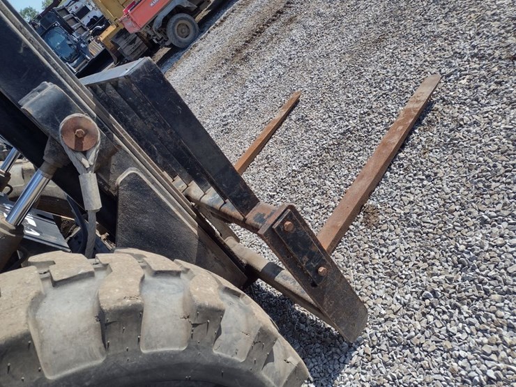 jcb-930-image-21