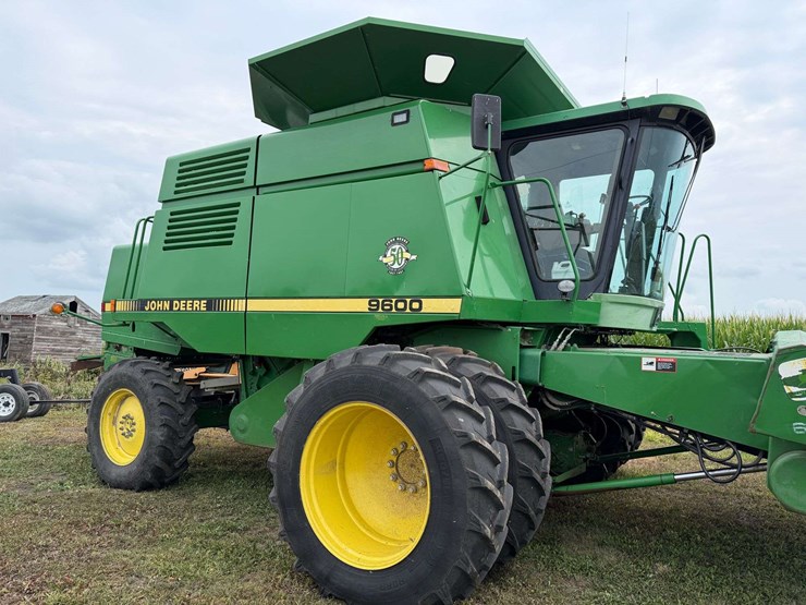 1997-john-deere-9600-image-2
