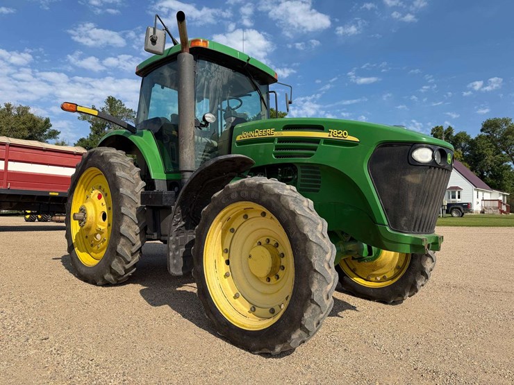 2005-john-deere-7820-image-4
