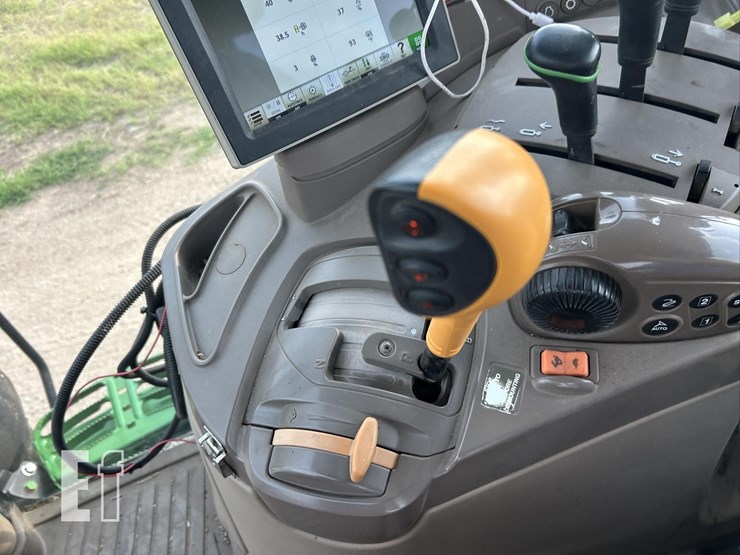 john-deere-6175r-image-64