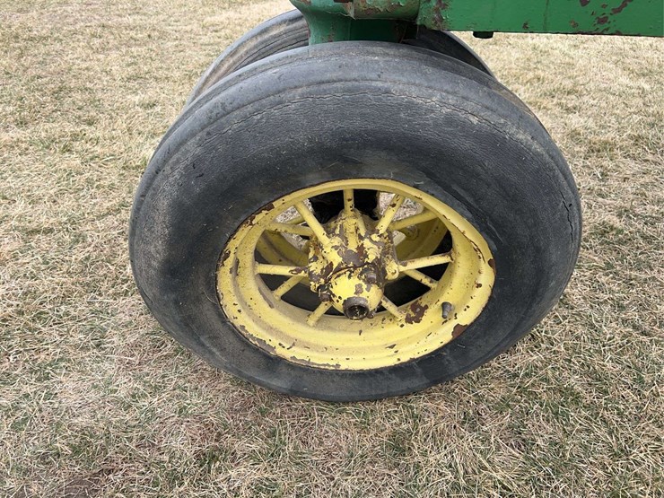 john-deere-model-a-image-15