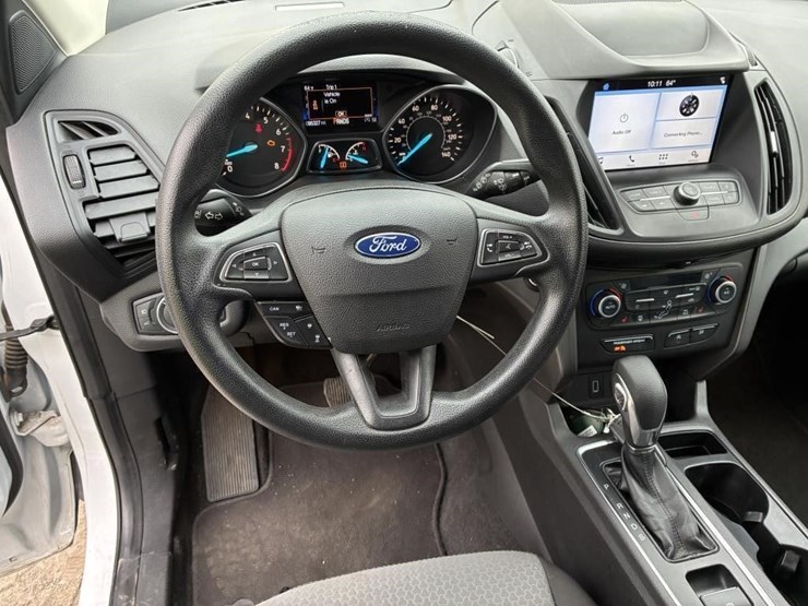 2019-ford-escape-se-image-15