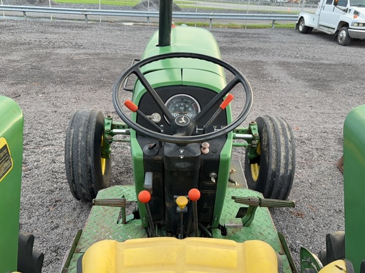 john-deere-2940-image-15