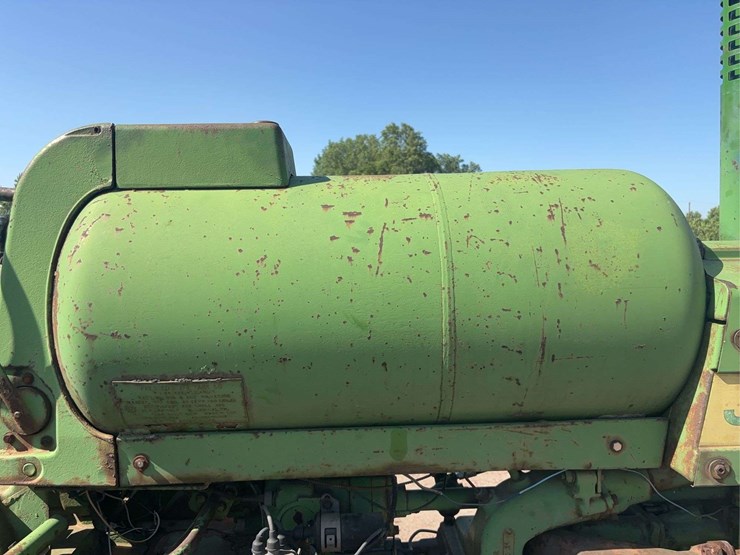 john-deere-720-image-97