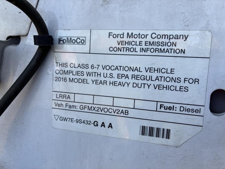 2016-ford-f650-xlt-image-13