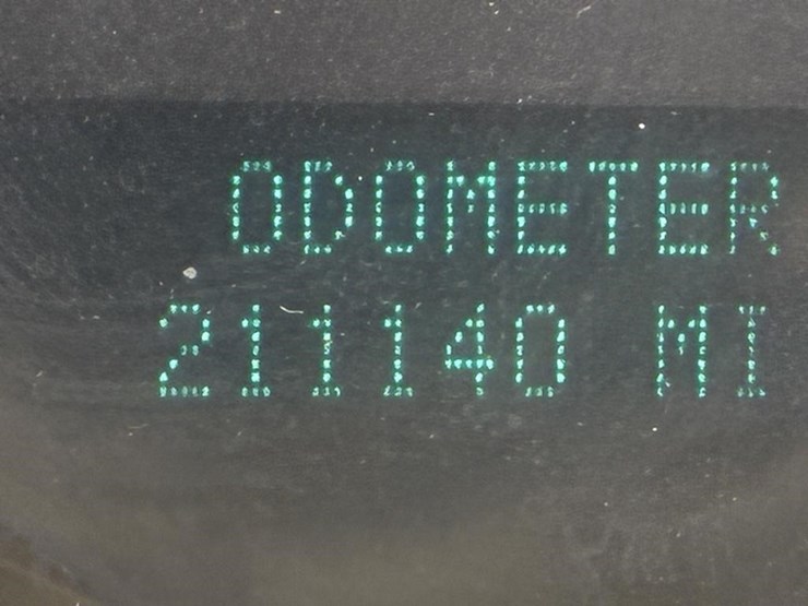 2012-gmc-sierra-2500-image-19