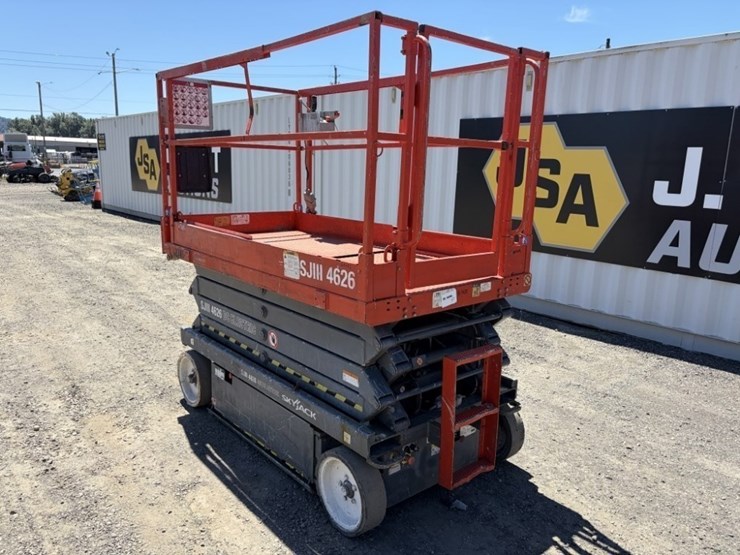 2012-skyjack-sjiii4626-image-6