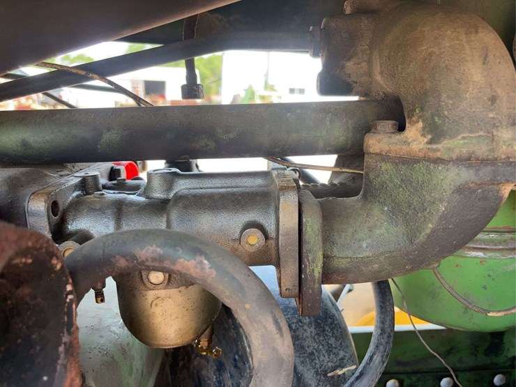 john-deere-630-image-34