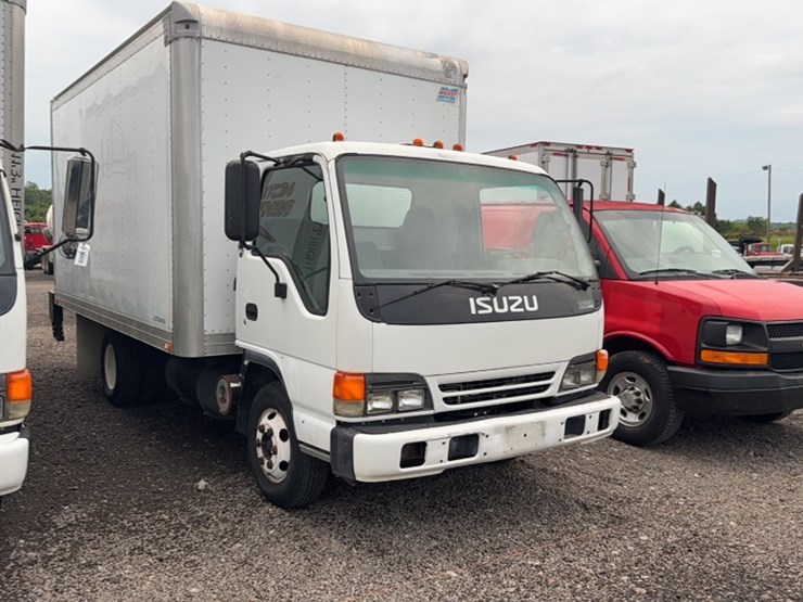 1999-isuzu-npr-image-3