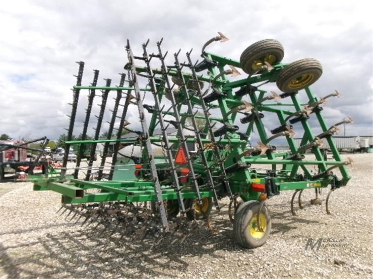 2001-john-deere-980-image-10