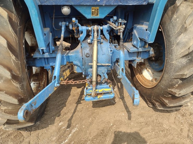 ford-3000-image-25