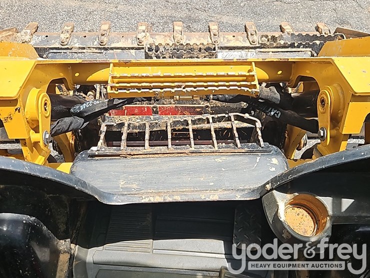 2021-caterpillar-289d3-image-27