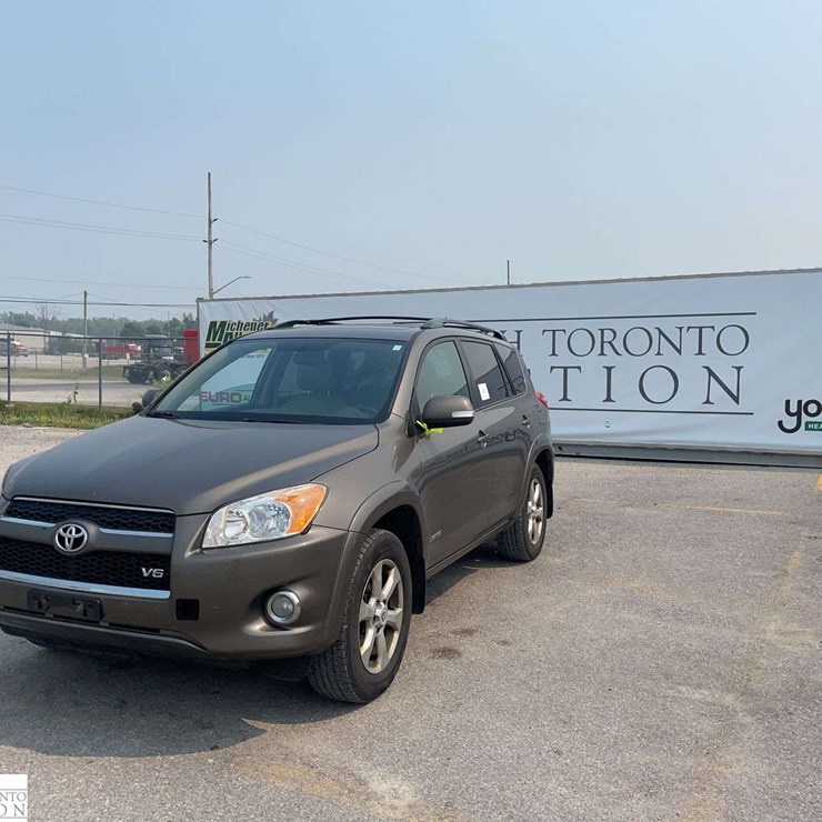 2010 TOYOTA RAV4