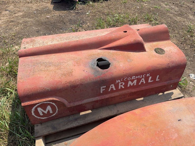 farmall-m-sheet-metal-image-3