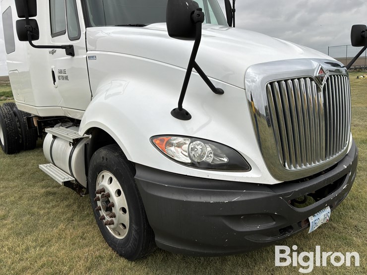 2010-international-prostar-image-16