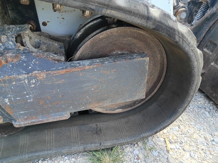 2022-bobcat-t66-image-61