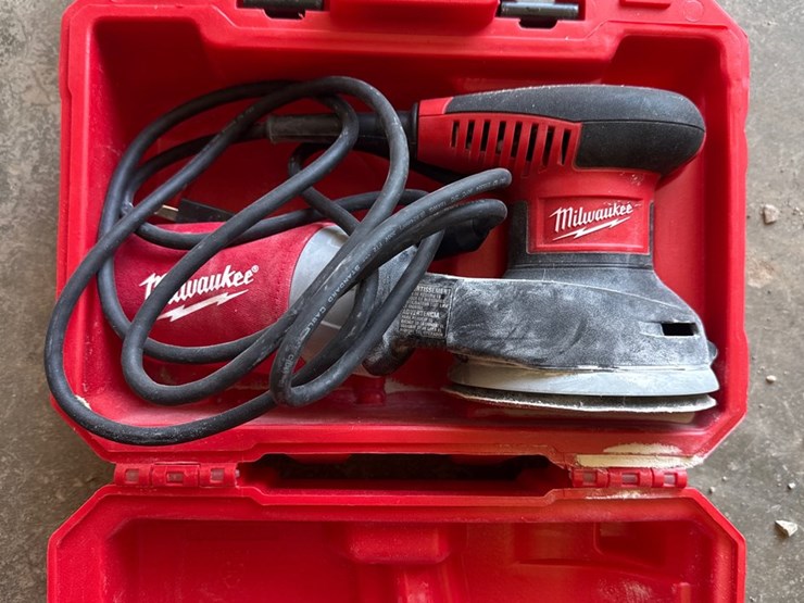 #304-•-milwaukee-sander-image-3