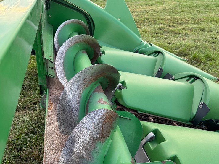 john-deere-606c-image-16