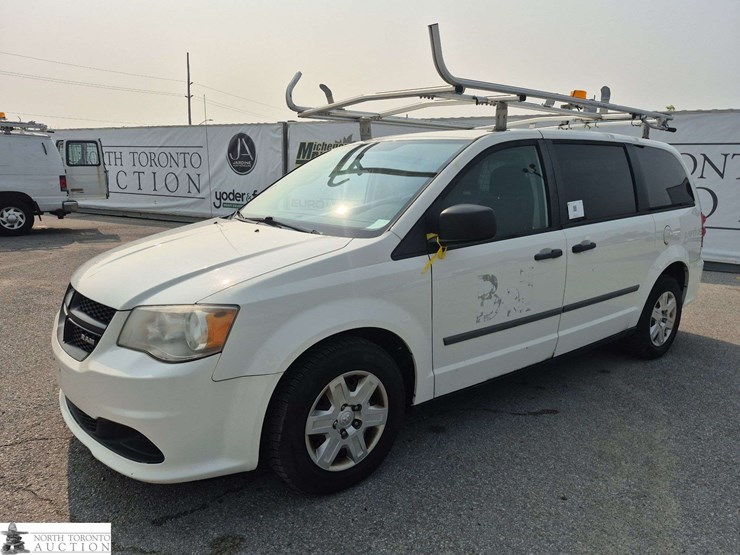 2012-ram-c/v-image-1