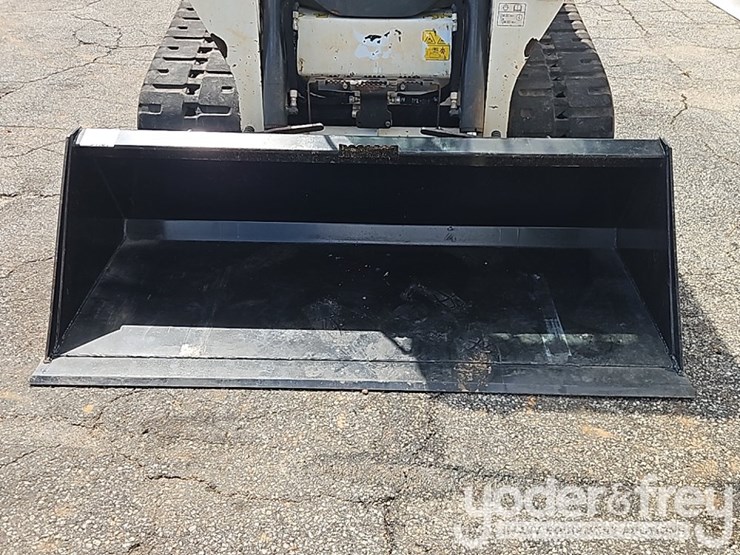 2023-bobcat-t550-image-10