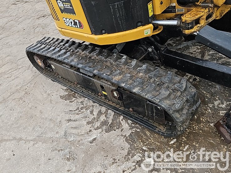 2023-caterpillar-302.7cr-image-13