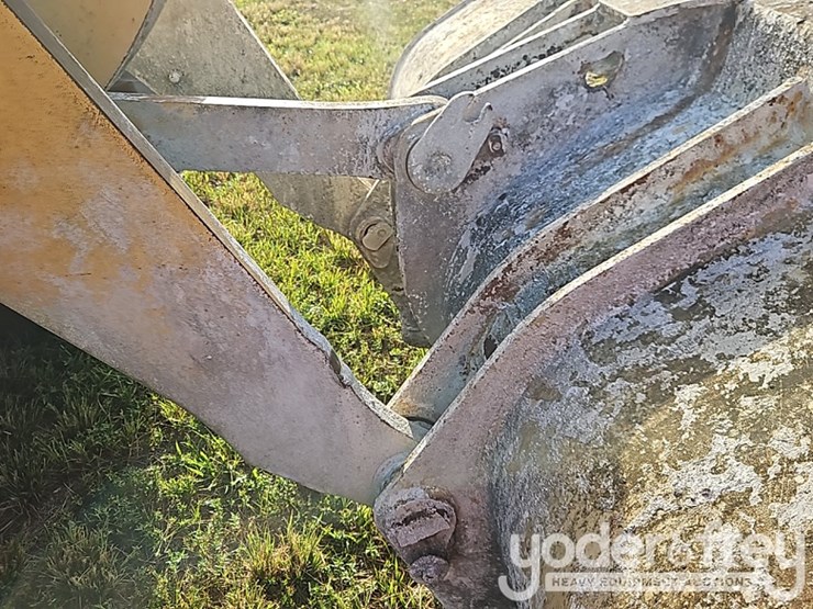 deere-624h-image-12