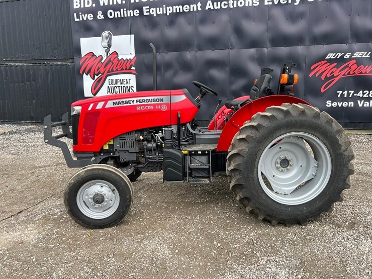 2025-massey-ferguson-2605h-image-3