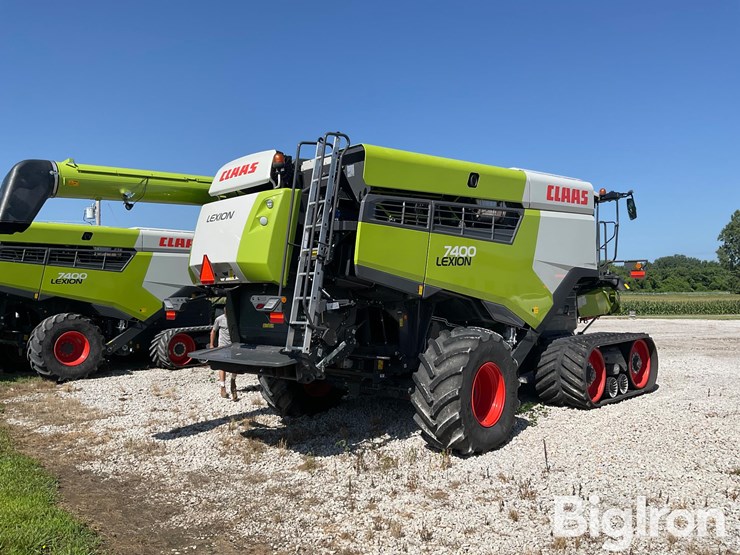 2021-claas-lexion-7400-image-5
